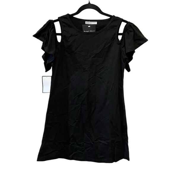 Goodnight Macaroon NWT Cold Shoulder Ruffle Sleeve T shirt Dress black Small - Picture 1 of 8